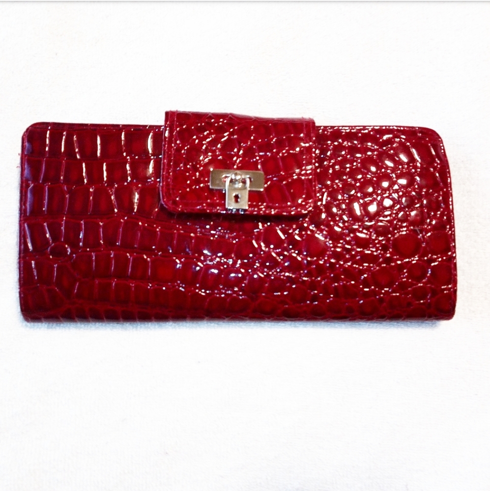 💛 NEW RGA Accessories Wallet / Clutch